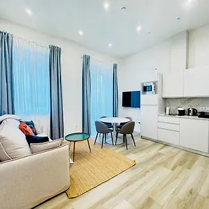 Qe Apartment Cadiz